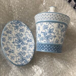 Blue Floral Ceramic Canister with Lid & soap dish